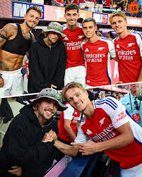 arsenal justin bieber hadir dalam laga melawan MU